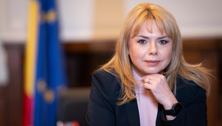 Anca Dragu