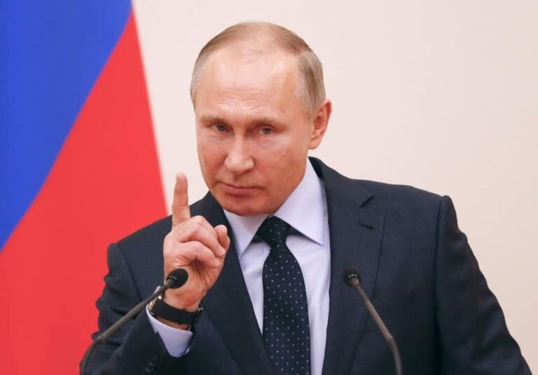 Putin amenință cu folosirea armelor nucleare