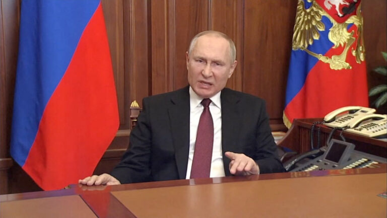 Putin felicită armata rusă