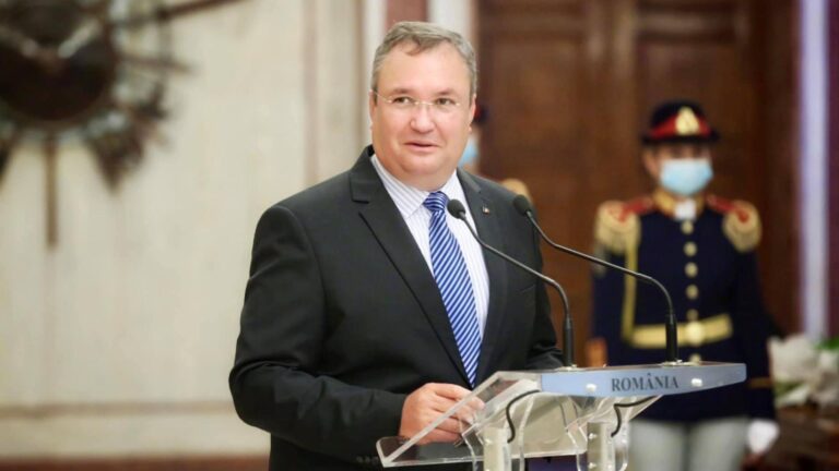 Premierul Nicolae Ciucă a discutat cu o delegaţie a senatorului american Steve Daines despre eforturile făcute de România în legătură cu refugiaţii din Ucraina