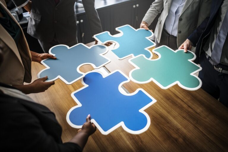 Guvernul a aprobat negocierea și semnarea programelor de finanțare a investițiilor transfrontaliere dintre România și Ucraina, Republica Moldova și țările învecinate Mării Negre