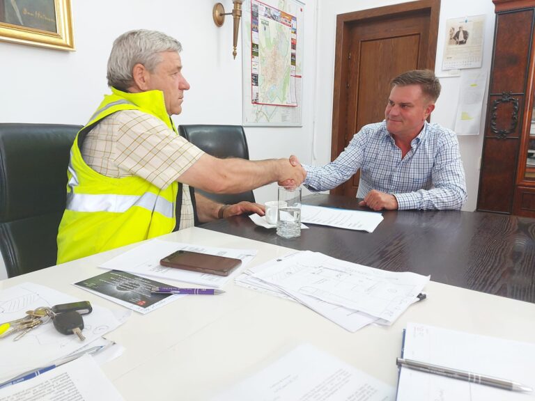Începe marea asfaltare la Bârlad. Municipalitatea locală a emis ordinul de începere a lucrărilor