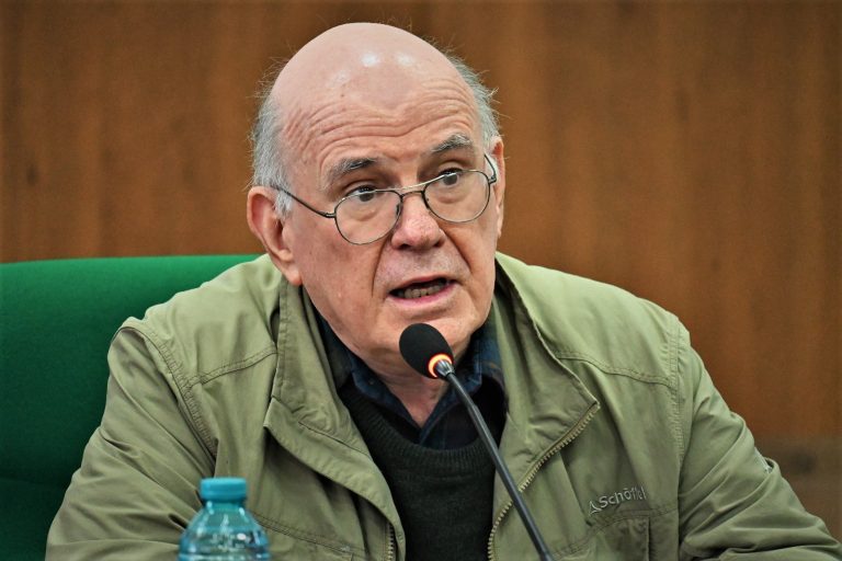 Eliezer Rabinovici, președintele Organizaţiei Europene pentru Cercetări Nucleare, are rădăcini în județul Vaslui
