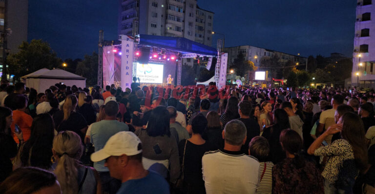 Caravanei culturale a Romilor