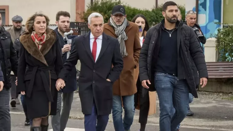 Călin Georgescu, reținut de poliție și audiat la Parchetul General