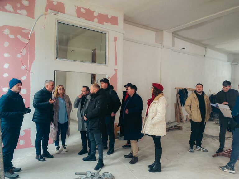 Întâlnire strategică pentru dezvoltarea inițiativelor dedicate tinerilor
