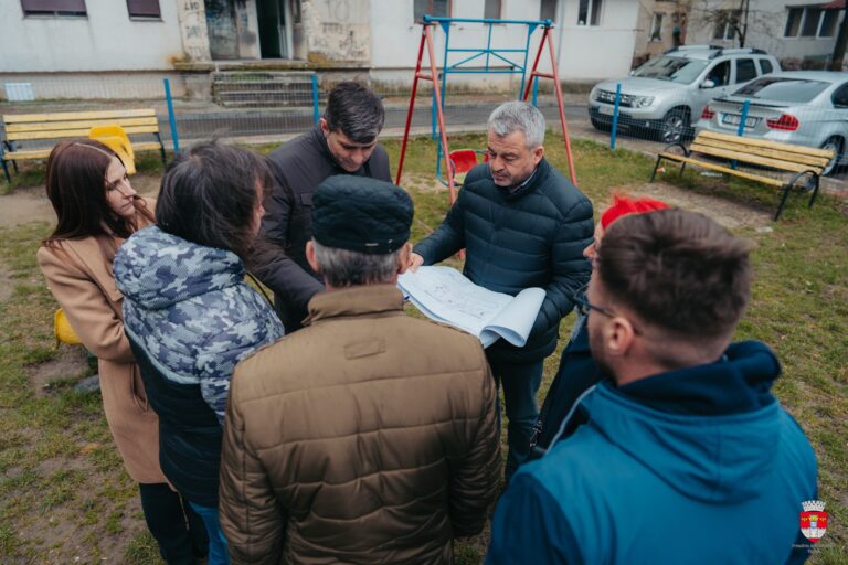 Primăria Vaslui investește în siguranța și bucuria copiilor