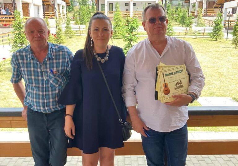Din nou, de dor de Ion Chiriac: La Vaslui răsună folkul!