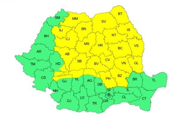 Cod galben de vreme severă: averse torențiale, vijelii și grindină în mai multe zone ale țării