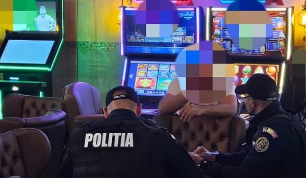 Scandal cu bătaie într-o sală de jocuri din Piața Traian, după un câștig consistent. Poliția a deschis dosar penal