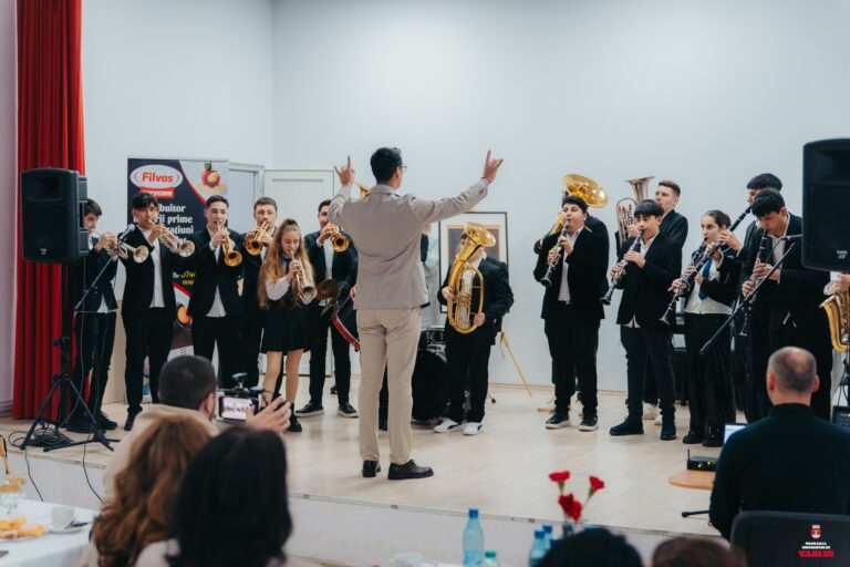 „Cafeneaua Alecsandriană”, eveniment cultural și educațional organizat de Școala Gimnazială „Vasile Alecsandri” Vaslui