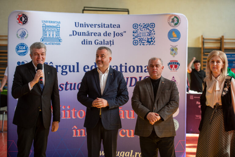 Târg educațional la Vaslui. Liceenii au discutat direct cu reprezentanții Universității „Dunărea de Jos” din Galați