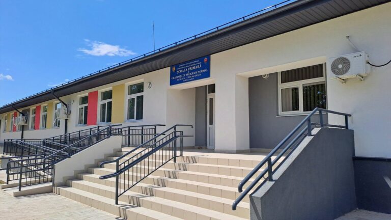 Școala Suseni Băcani